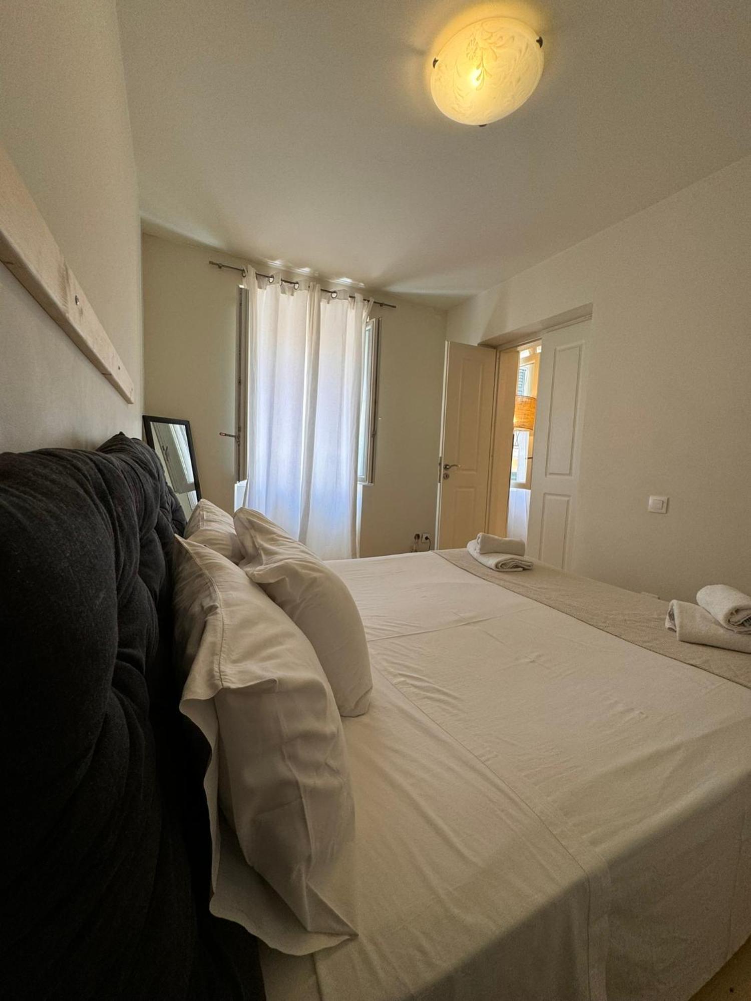 The Centric Apt By Loc Hospitality Corfu  ภายนอก รูปภาพ